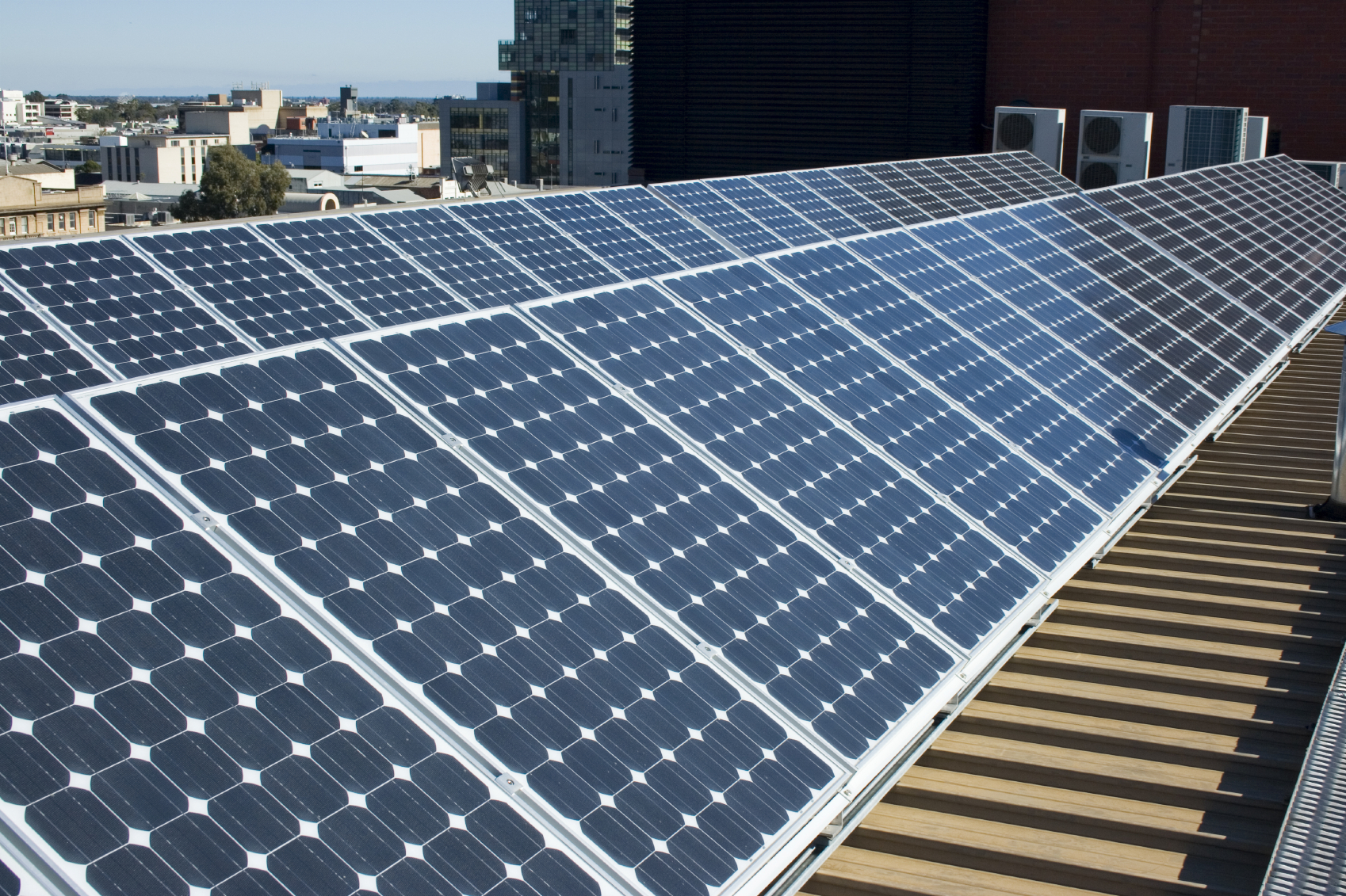 commercial microgrid system